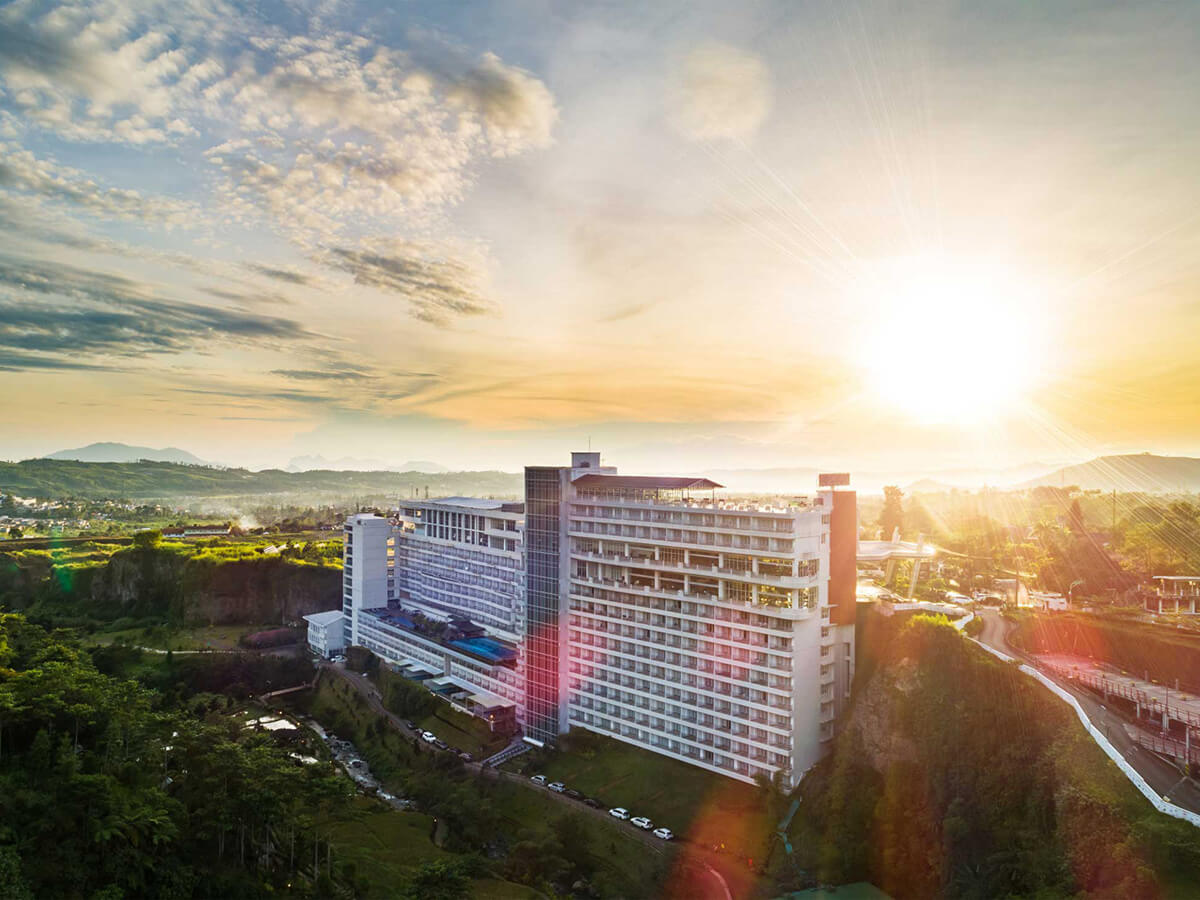 Le_Eminence_Puncak_Hotel_Convention_&_Resort_02